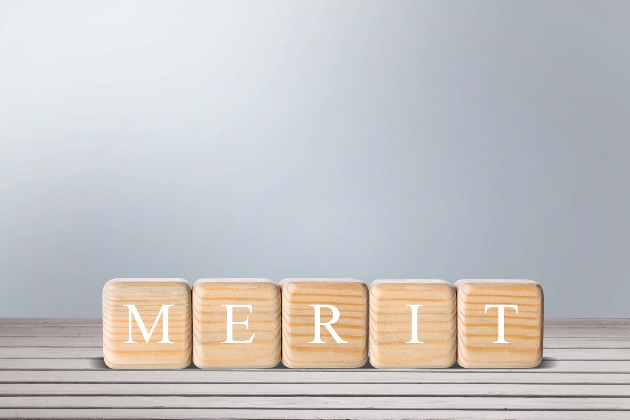 歯列矯正のメリットを説明するイメージ